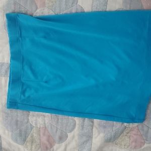 78% polyester  20% rayon 2% spandex